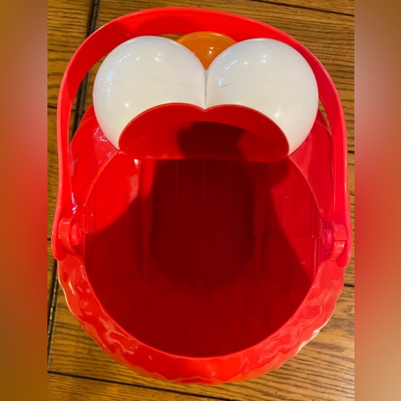 EUC Sesame Street Elmo character bucket, movable handle, open top - Picture 3 of 5